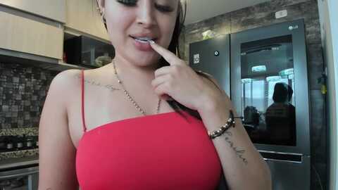 Media: sara_fun Stripchat 2023-09-08 17:13:00