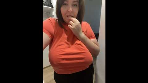 Media: _wonder_woman Stripchat 2023-09-09 13:17:00