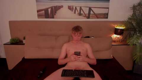 holly_chris @ stripchat on 20230909