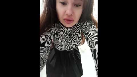 Media: wet__bunny Stripchat 2023-09-09 10:14:00
