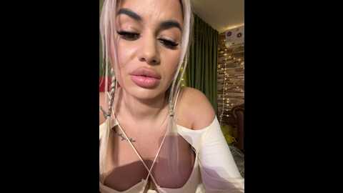Media: kirstievegas Stripchat 2023-09-10 01:54:00