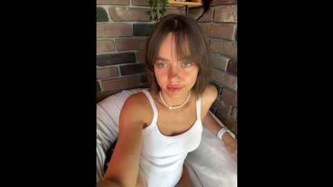Media: kylie_desire Stripchat 2023-09-10 06:15:00