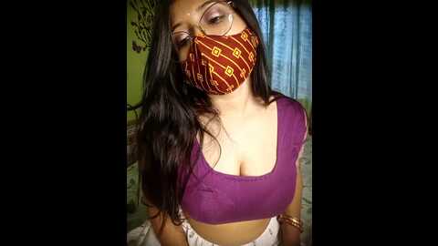 Media: lisa_bhabi Stripchat 2023-09-10 09:16:00