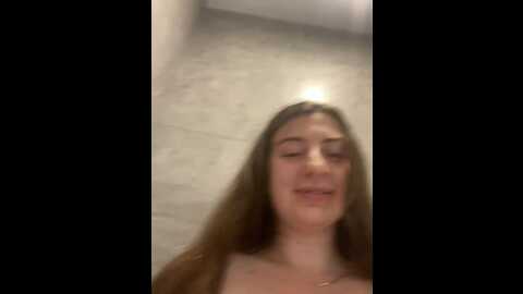 Media: curvyflawless Stripchat 2023-09-11 22:48:00