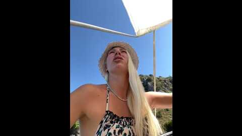 Media: luisabecker Stripchat 2023-09-11 08:54:00