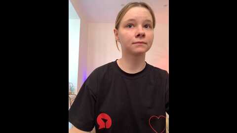 Media: radiants_two Stripchat 2023-09-11 06:32:00