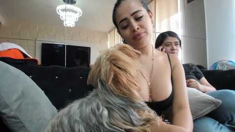Media: sara_fun Stripchat 2023-09-11 16:23:00