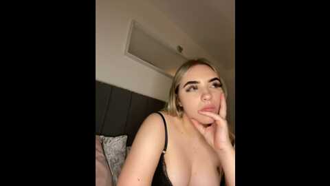 bellerivera @ stripchat on 20230912