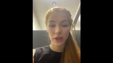 Media: hotdivamia69 Stripchat 2023-09-12 18:56:00