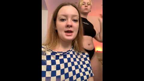 Media: radiants_two Stripchat 2023-09-11 21:12:00