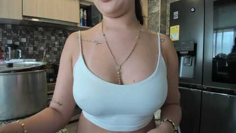 Media: sara_fun Stripchat 2023-09-12 16:58:00