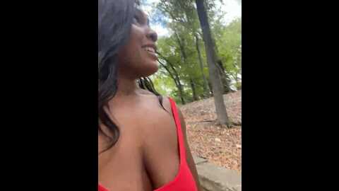 tilatotti @ stripchat on 20230912