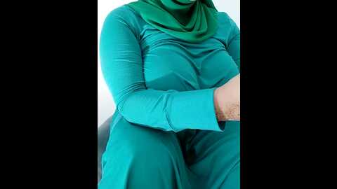 Media: amalarabic Stripchat 2023-09-13 10:03:00