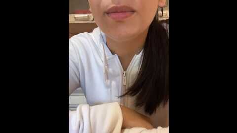 cuteangel29 @ stripchat on 20230913