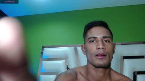 Media: hot_couple2 Stripchat 2023-09-13 06:01:00