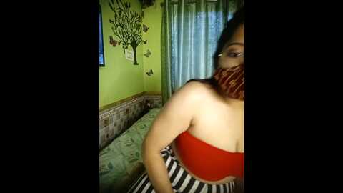 Media: lisa_bhabi Stripchat 2023-09-13 10:56:00