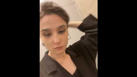 sparklediamont @ stripchat on 20230913