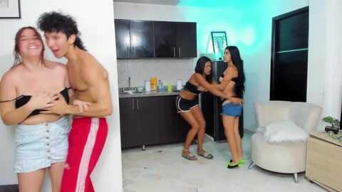 Media: wildgirlsxxx Stripchat 2023-09-13 01:36:00