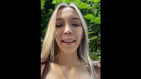 Media: _hollyway_ Stripchat 2023-09-14 13:26:00