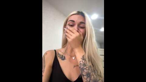Media: charming_ritta Stripchat 2023-09-14 06:18:00