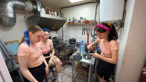 Media: dirtypub Stripchat 2023-09-14 17:52:00