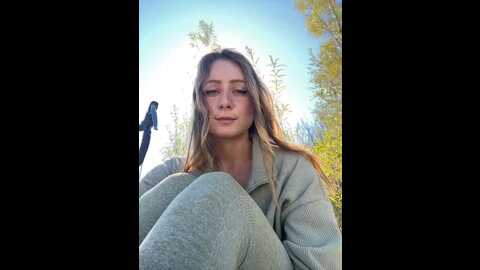 Media: puzdosia Stripchat 2023-09-14 01:16:00