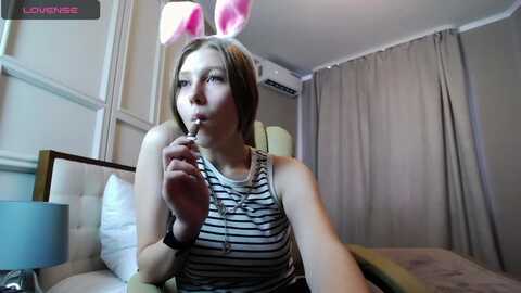 almost_virgin_ @ stripchat on 20230915
