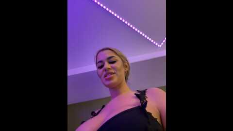 Media: kirstievegas Stripchat 2023-09-15 00:23:00