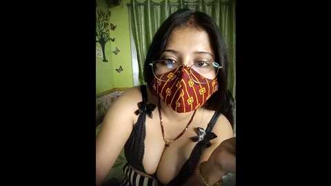 Media: lisa_bhabi Stripchat 2023-09-15 15:17:00