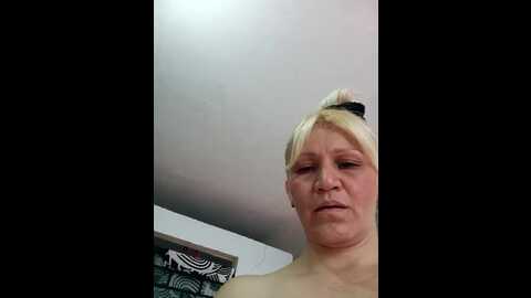 Media: nicolle_milf Stripchat 2023-09-15 21:13:00