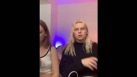 Media: radiants_two Stripchat 2023-09-15 03:52:00