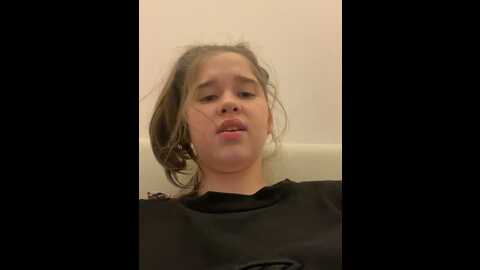 Media: hornygirlh Stripchat 2023-09-16 00:41:00
