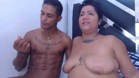 Media: hot_couple2 Stripchat 2023-09-16 07:00:00