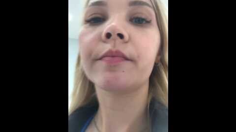krystina_street @ stripchat on 20230916