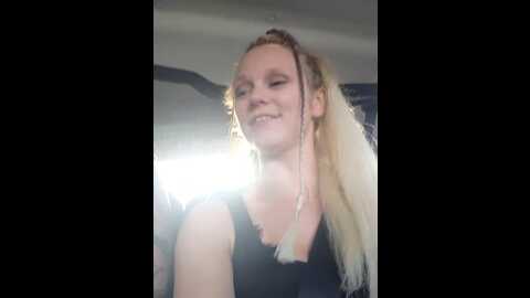 little_leni @ stripchat on 20230916