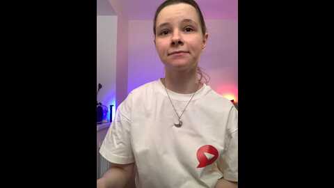 Media: radiants_two Stripchat 2023-09-16 07:32:00