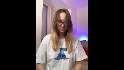Media: radiants_two Stripchat 2023-09-16 19:52:00