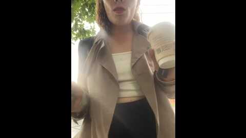 Media: holy_tereza Stripchat 2023-09-17 14:46:00