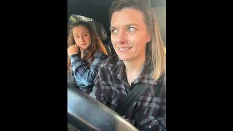 Media: ladylena1 Stripchat 2023-09-17 01:29:00