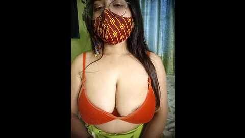 Media: lisa_bhabi Stripchat 2023-09-17 10:39:00