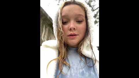 Media: sofiaadams Stripchat 2023-09-17 13:00:00