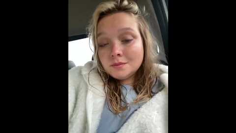 Media: sofiaadams Stripchat 2023-09-17 14:04:00