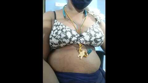 tamil_ponnu @ stripchat on 20230917