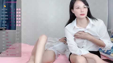 Media: wenwen1688 Stripchat 2023-09-17 07:02:00