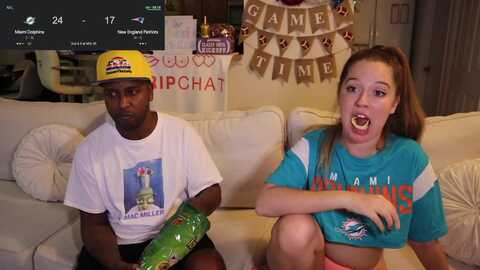 Media: boomboomr00m Stripchat 2023-09-18 03:09:00