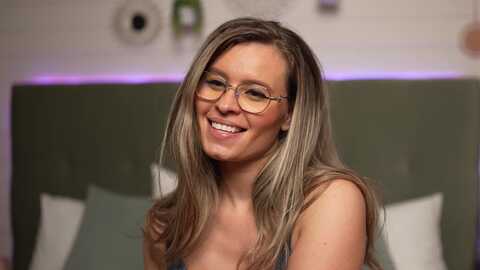 Media: brandywhite Stripchat 2023-09-18 09:05:00