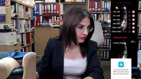 Media: classyladyrellax Stripchat 2023-09-18 11:06:00