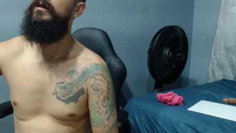 Media: couple_gold69 Stripchat 2023-09-18 04:06:00