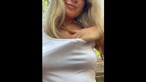 Media: ivy_bae Stripchat 2023-09-18 15:25:00