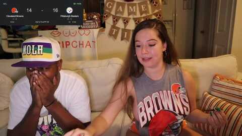 Media: boomboomr00m Stripchat 2023-09-19 02:19:00